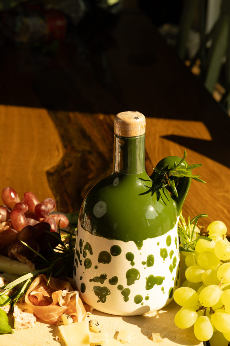 Nativem Olivenöl Extra - Keramikflasche Menzonio Grün – Bild 5